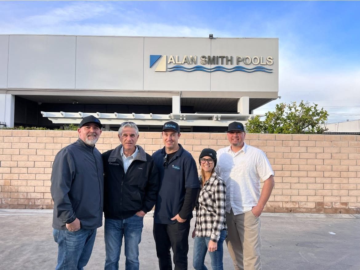 The MicroGlass team in the field